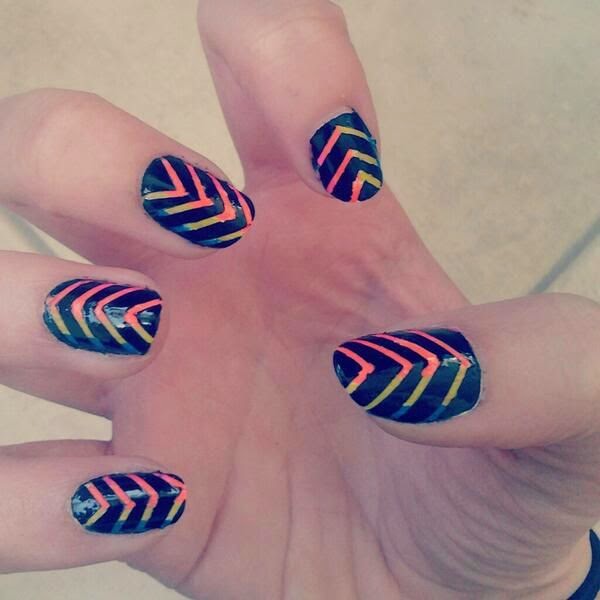 nail taping designs