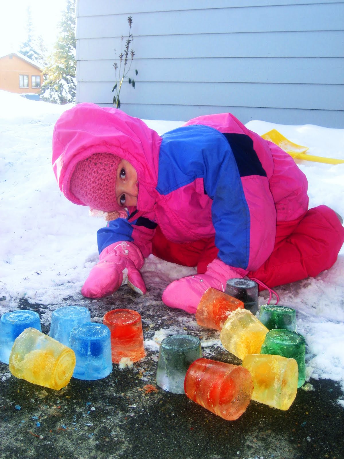 Motherhood for Dummies Winter Activities Colored Ice Blocks