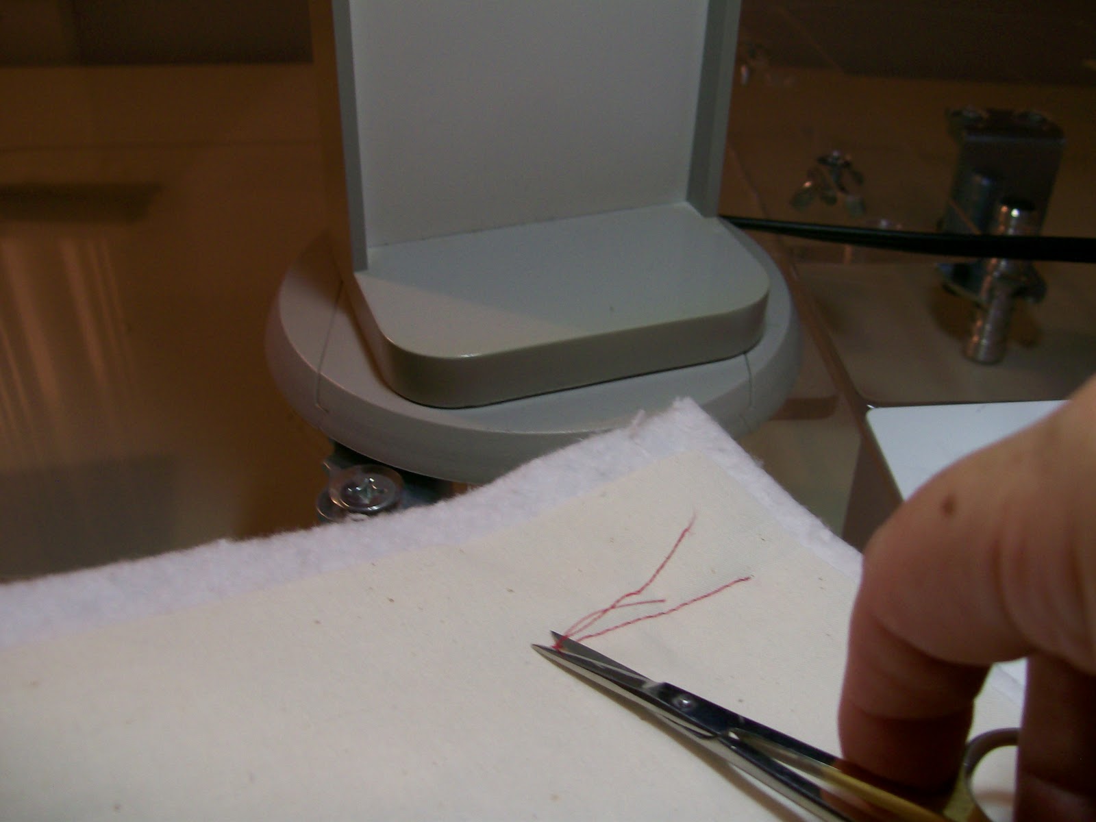 Color Me Quilty How to Start, Stop and Tieoff When Machine Quilting