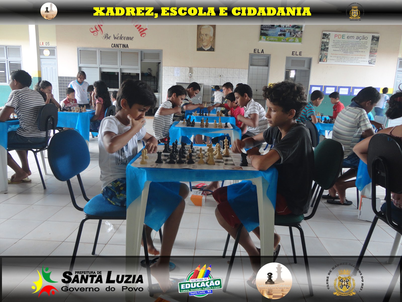 Faixa de Cabelo Xadrez – Escola Santa Luzia