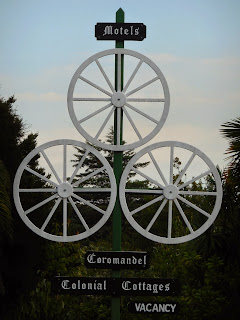 The Loner Coromandel Colonial Cottages Motel