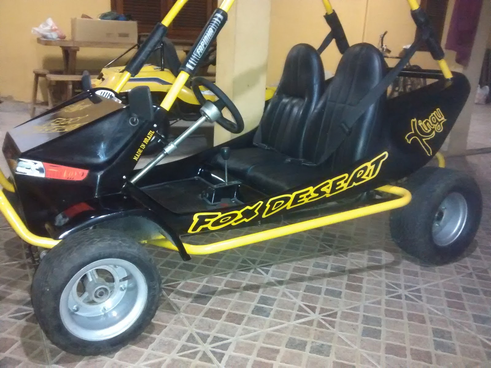 Asfalto Marcado MINI BUGGY FAPINHA SUPER XINGU PRETO AMARELO