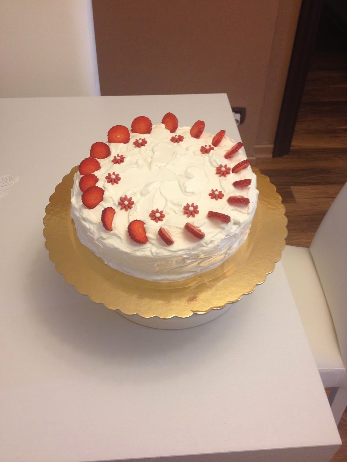 Torta con mousse di Fragole