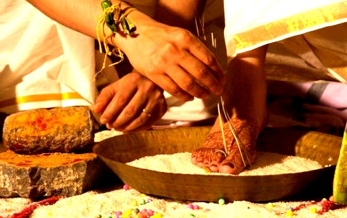 Metti Or Bichiya The Traditional Toe Ring India The metti or bichiya the traditional toe ring india the