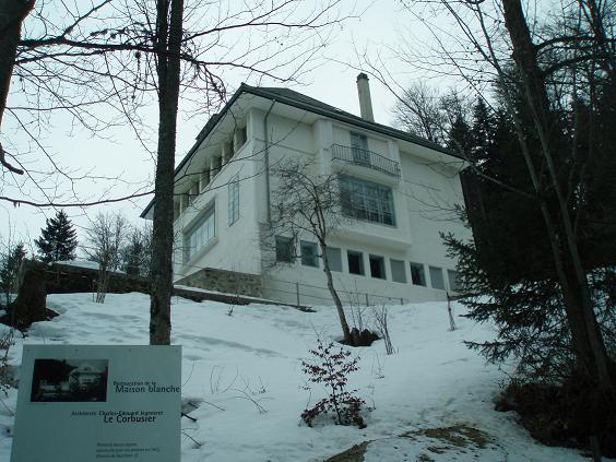 Con La Voz Rota La Maison Blanche De Le Corbusier En La Suiza La Chaux De Fonds