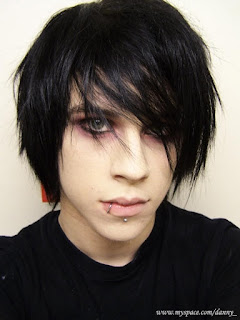 Boys Emo Hairstyle Haircuts Pictures