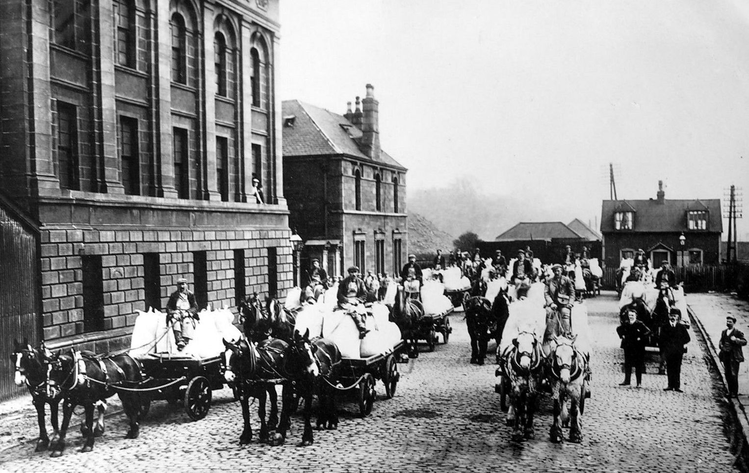 Tour Scotland Photographs Old Photograph Parade Of Wagons Flour Mills