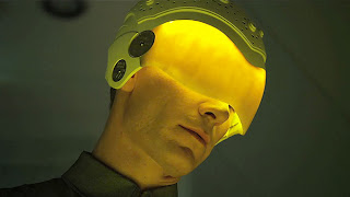 David in helmet from Prometheus Robot David wears helmet with yellow visor in Prometheus movie