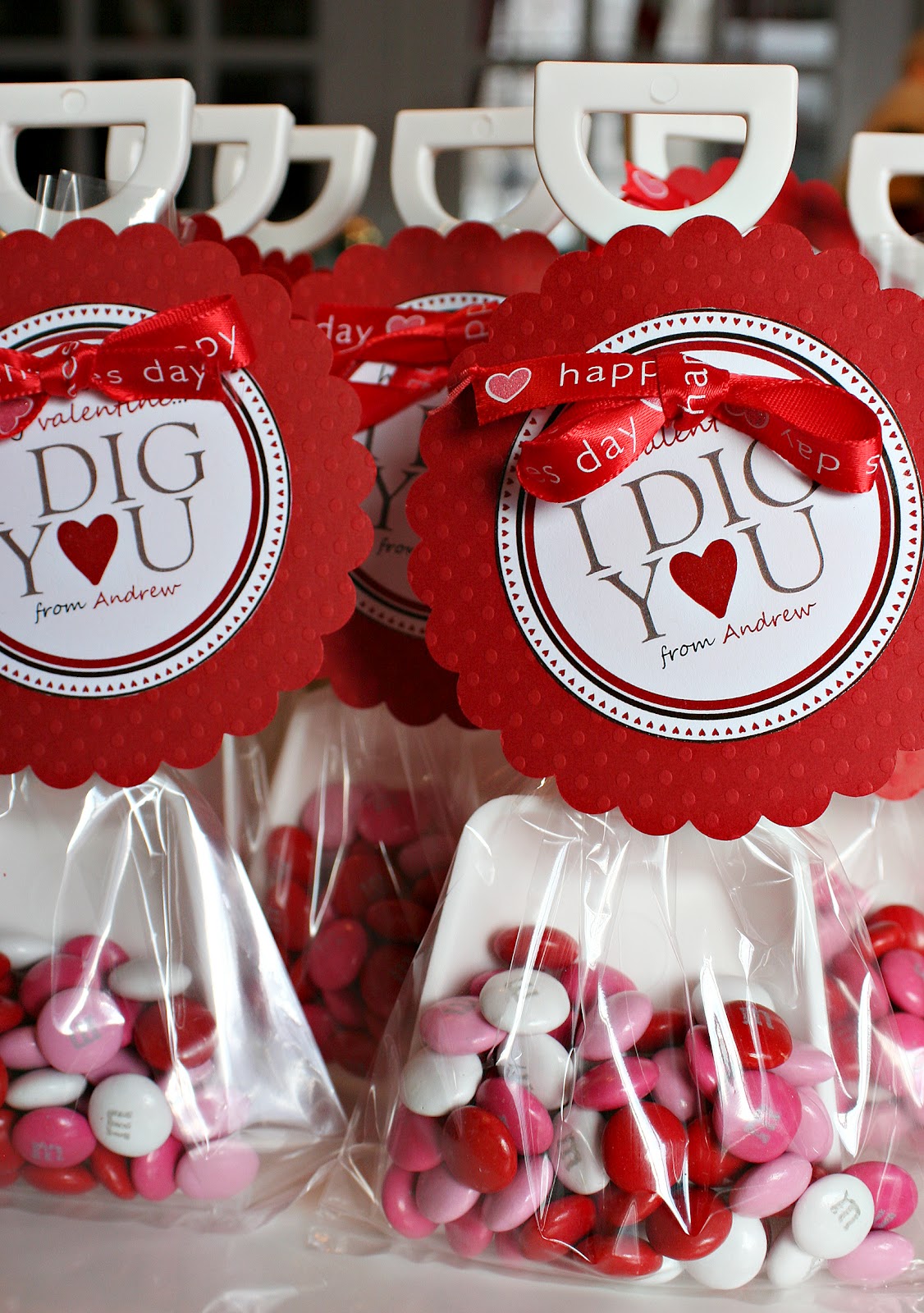 Valentine valentines happy kids things dig cutest wishing printable printables little cards puns filled loved jamonkey cute choose board cutest little things: Happy Valentine's Day