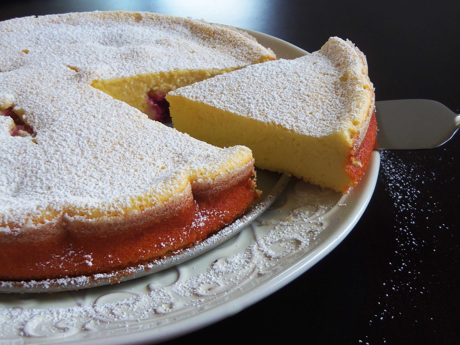 Simply Romanesco Goat Cheese Cake with Berries