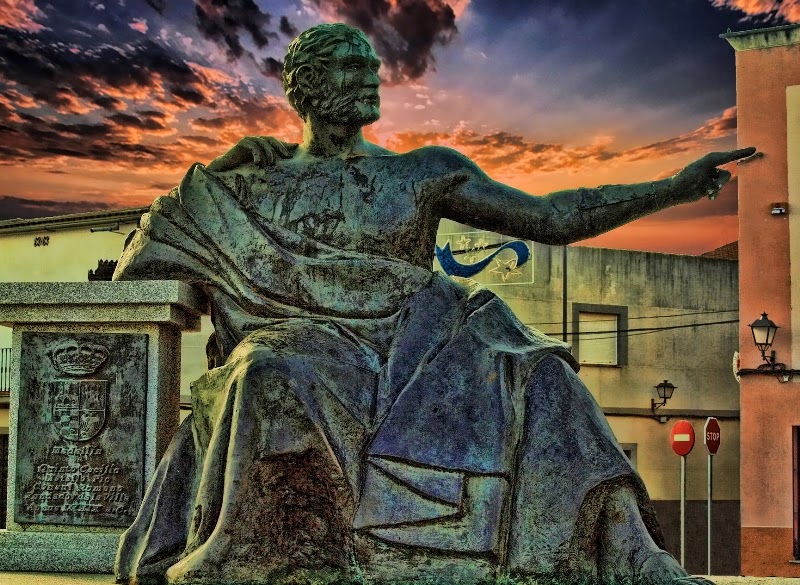 MI MUNDO MANUAL Y "ARTISTICO" QUINTO CECILIO CONSUL ROMANO DE MEDELLIN