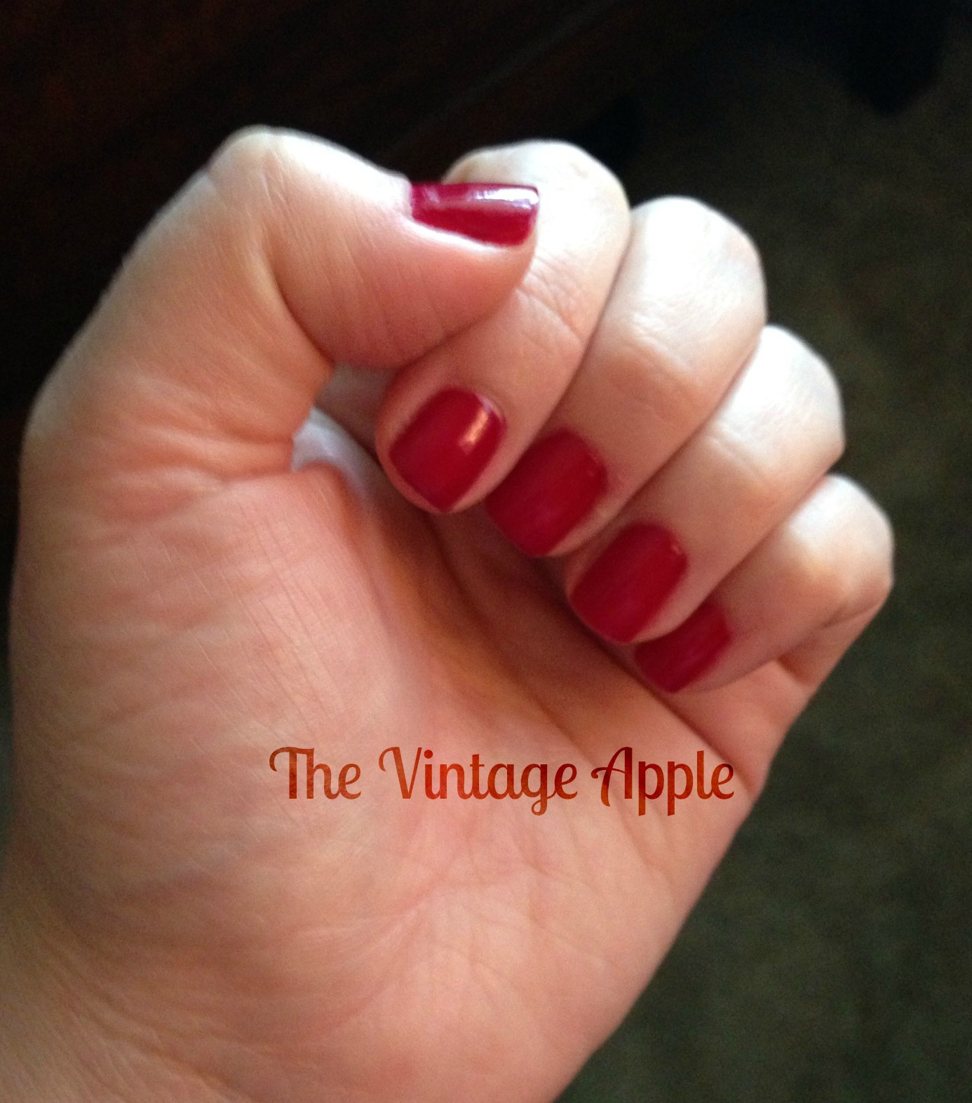 Apple Nails