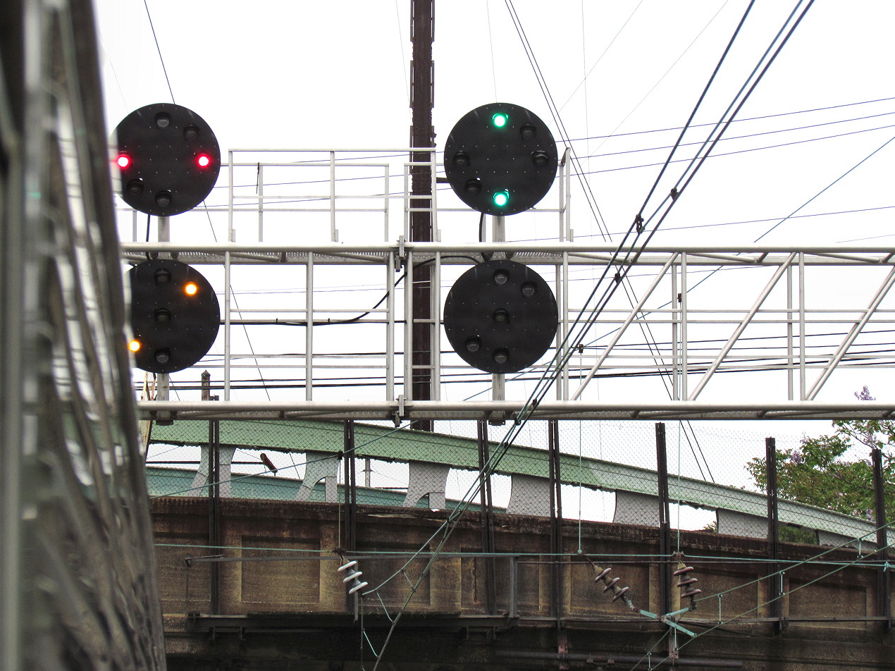 The Position Light Better Know a Signaling System Amtrak "CPLs"