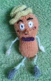 http://silkandwool.files.wordpress.com/2014/03/goofy_goober.pdf