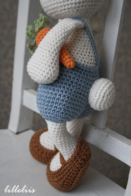 crochet rabbit