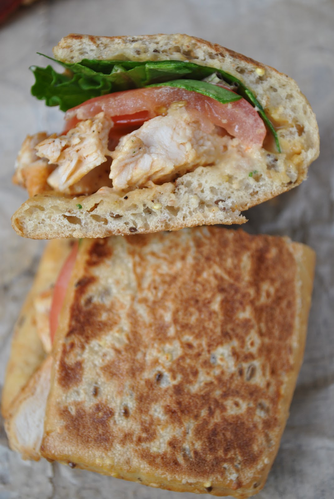 Foodette Reviews Wendy's New Smoky Honey Mustard and Asiago Ranch