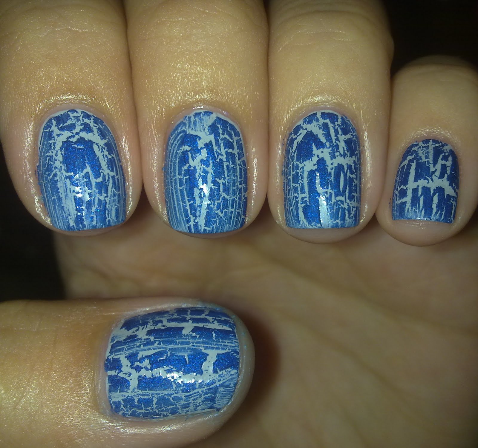 Моите мании. My obsessions Blue Depend nail polish with cracked effect