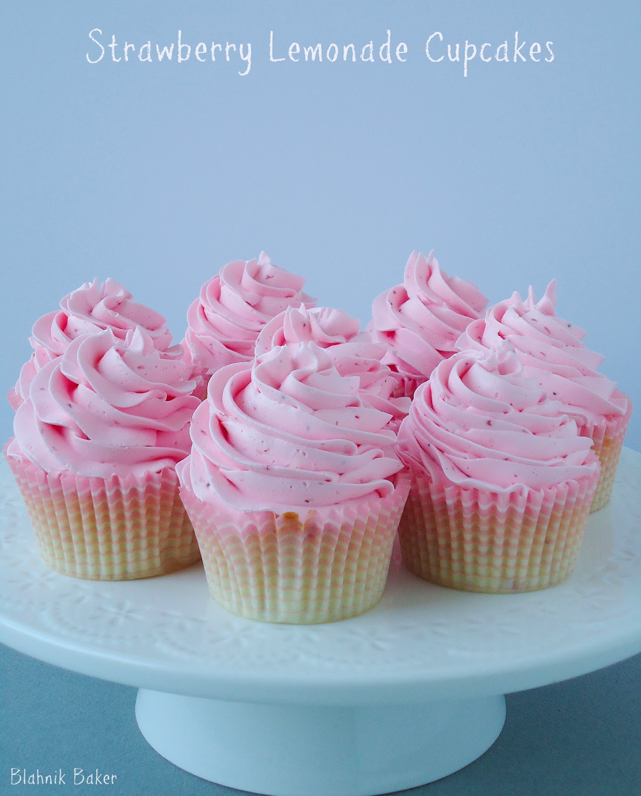 Fresh Strawberry Lemonade Cupcakes Recipe