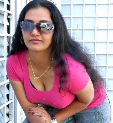 Indian-Hot-Aunty-Without-Clothes-NAUGHTY-Hot-AuntiesS-05.jpg