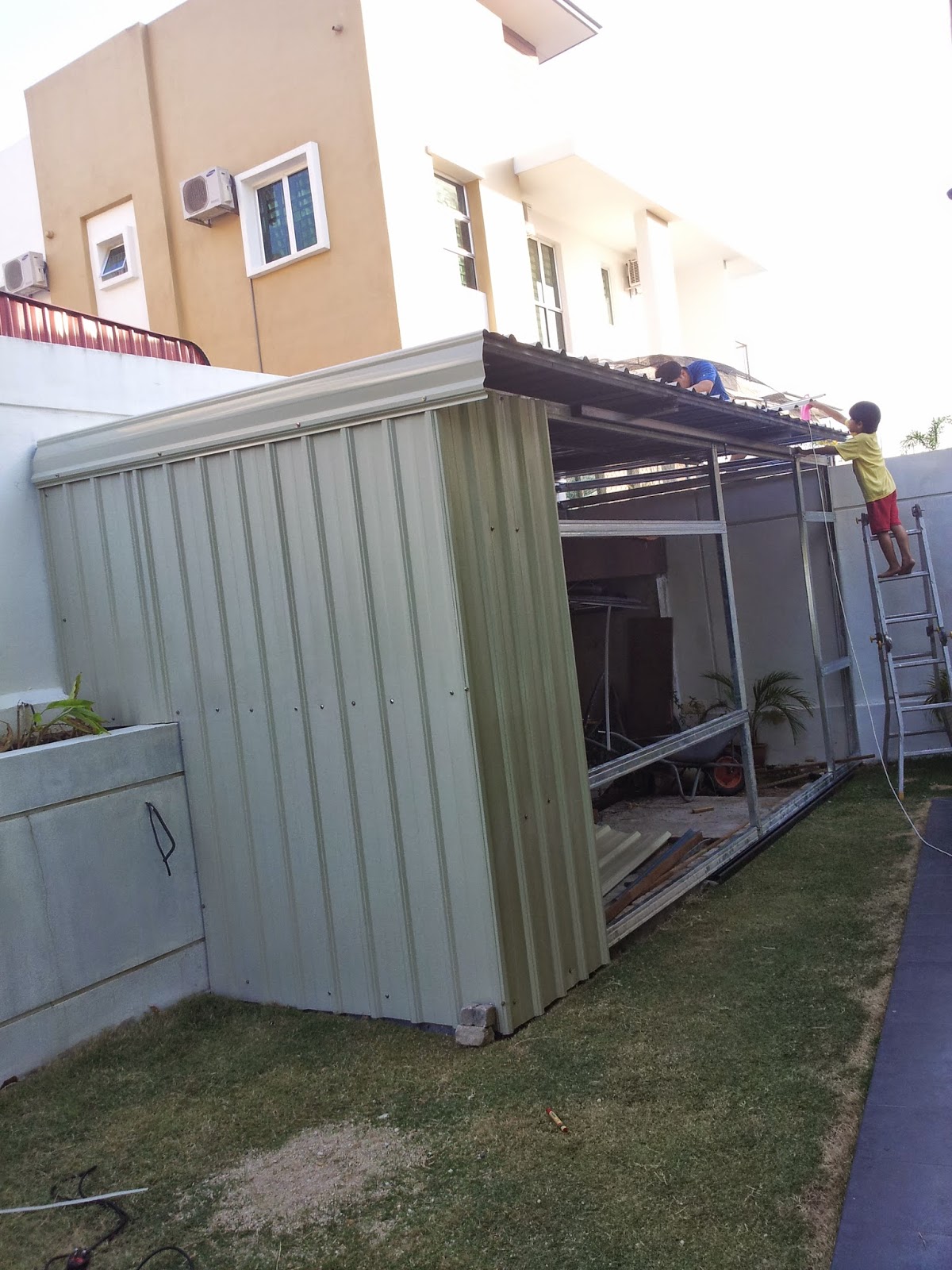 Reka Bentuk Rumah Dinding Zink