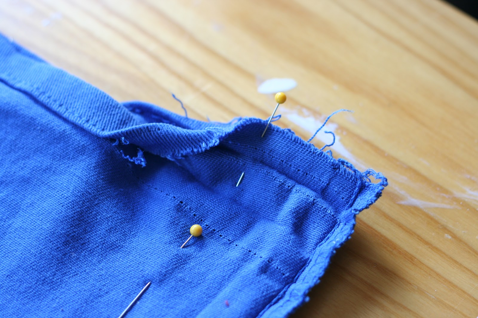 kay.em.kay How to Turn Boot Cut Jeans into Skinny Jeans Tutorial