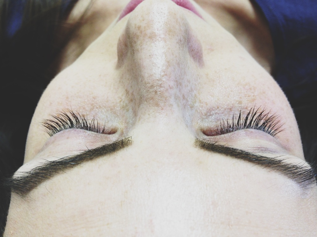 utah girls! a lash extension review and deal Mint Arrow