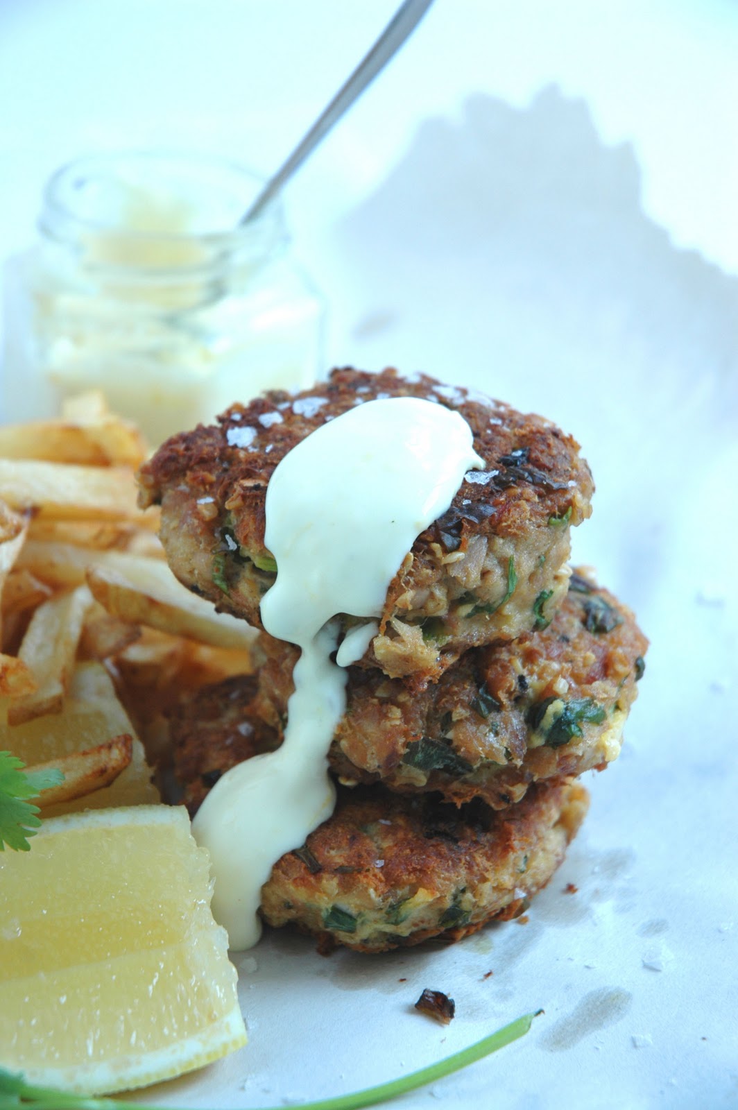 TunaFishCakes with Lemon Aioli, pretty Smart I think! Easy Cooking