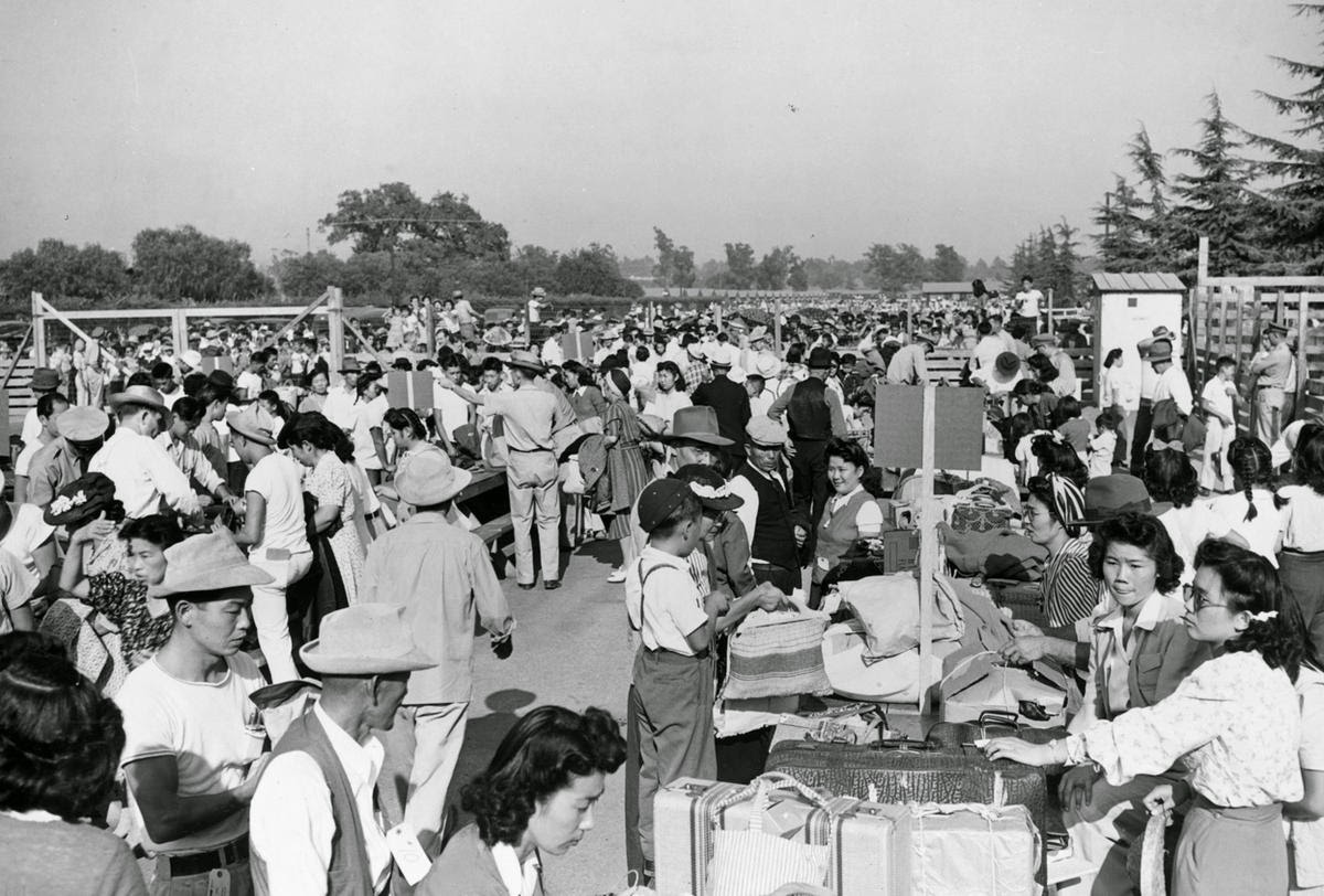 Pictures of the Internment of Japanese Americans during World War II