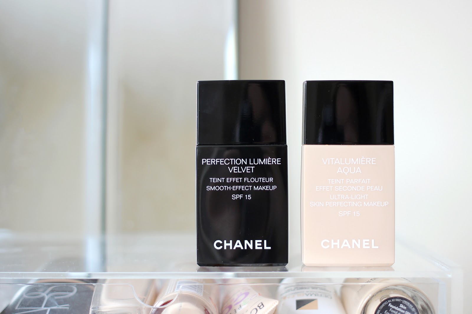 CHANEL ULTRA LE TEINT VELVET VS PERFECTION LUMIERE VELVET FOUNDATION REVIEW  