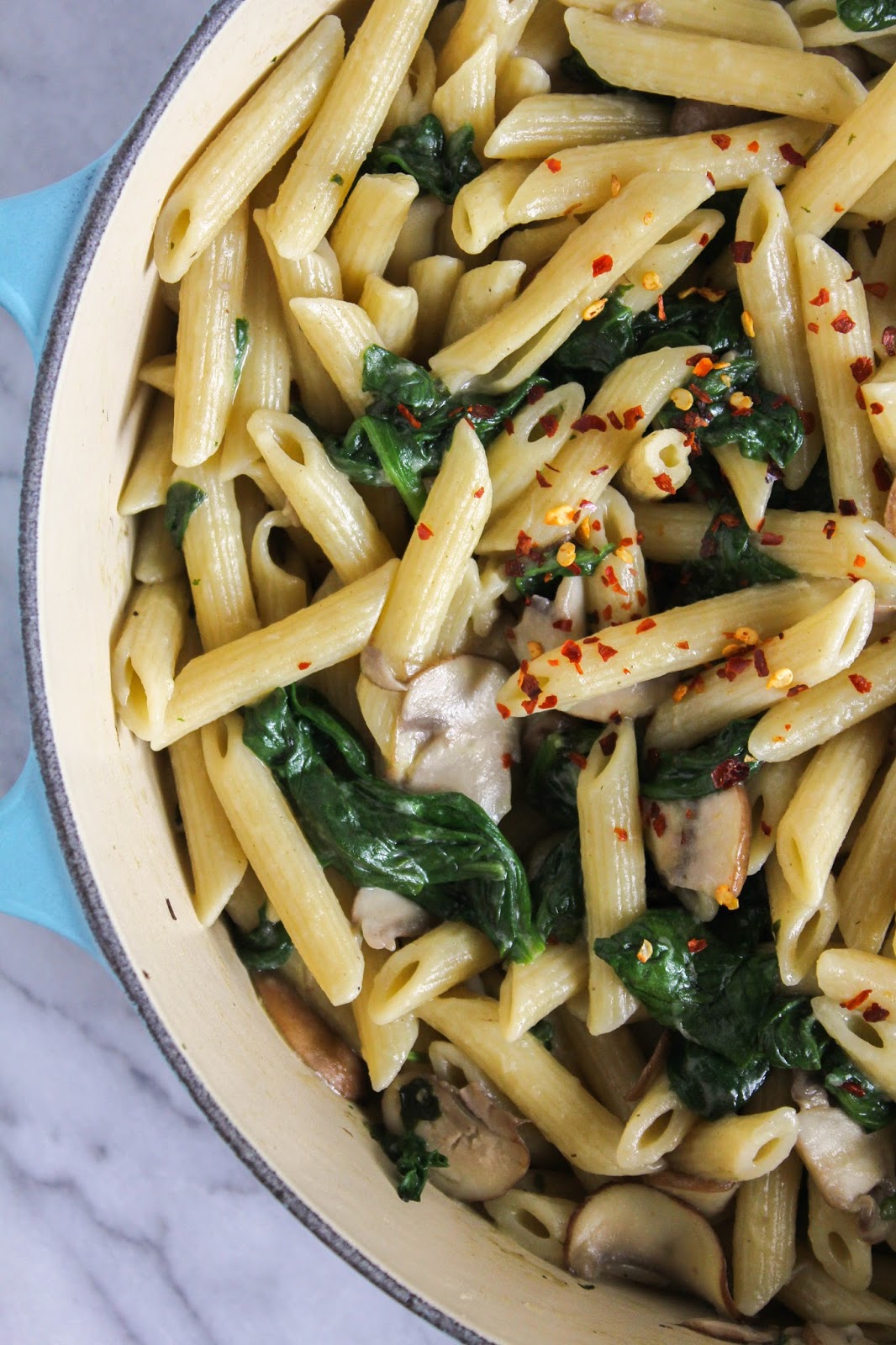 Lemon Penne Pasta with Mushrooms and Spinach