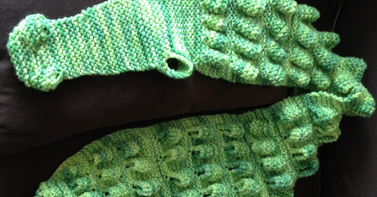 DestiKNITions: Alligator Scarf from Knitting Under the ...
