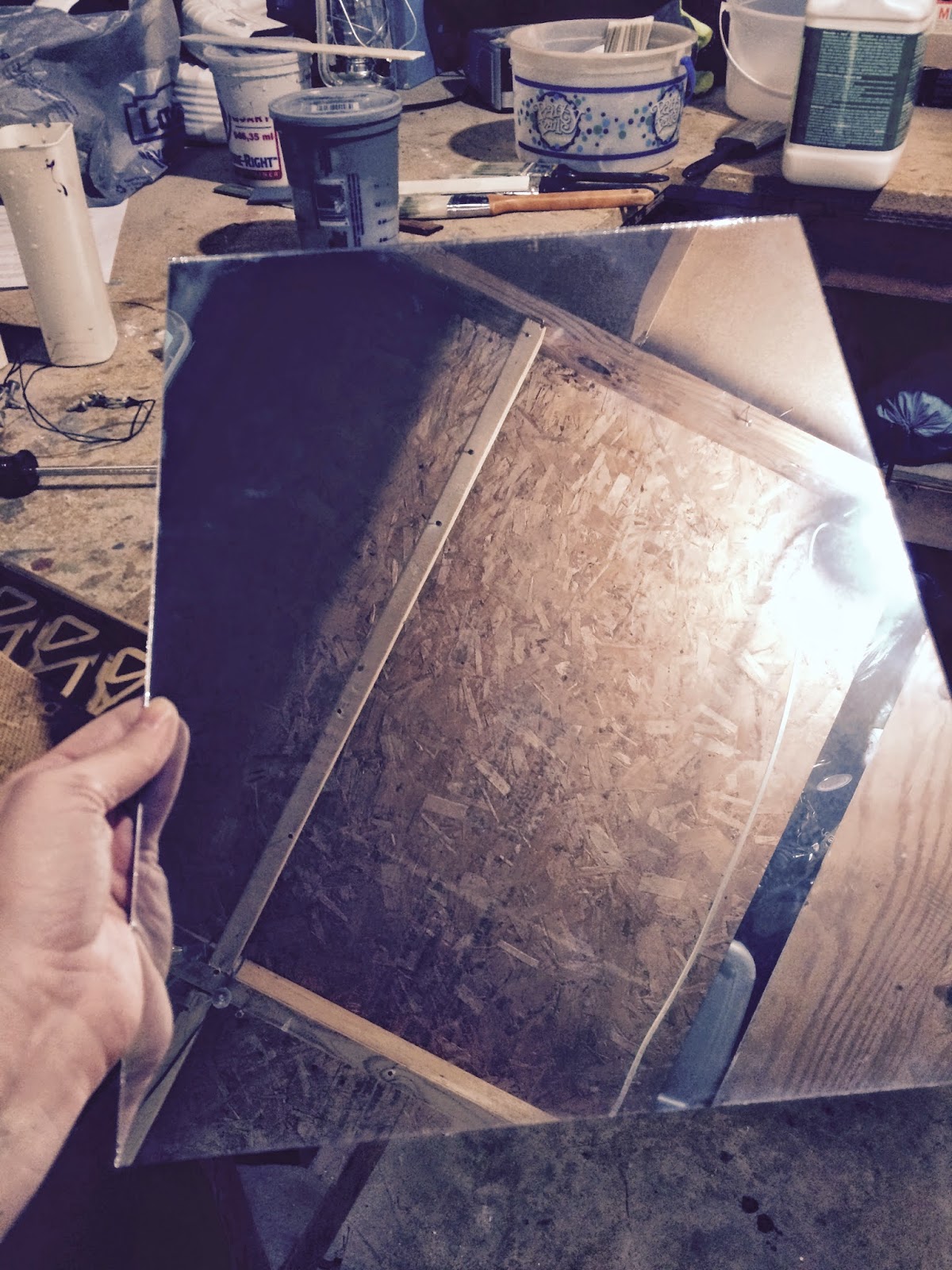 {DIY} Mirror Effect Spray Paint Creating Our Family Tree