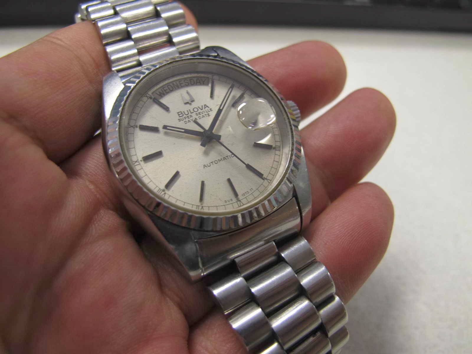 Maximuswatches Jual Beli Jam Tangan Second Baru Original Koleksi Jam Panjang lug atas ke bawah 44 mm Tebal case 12 mm dan lebar lug 20 mm Kondisi jalan normal dan akurat cocok dipakai sebagai jam harian