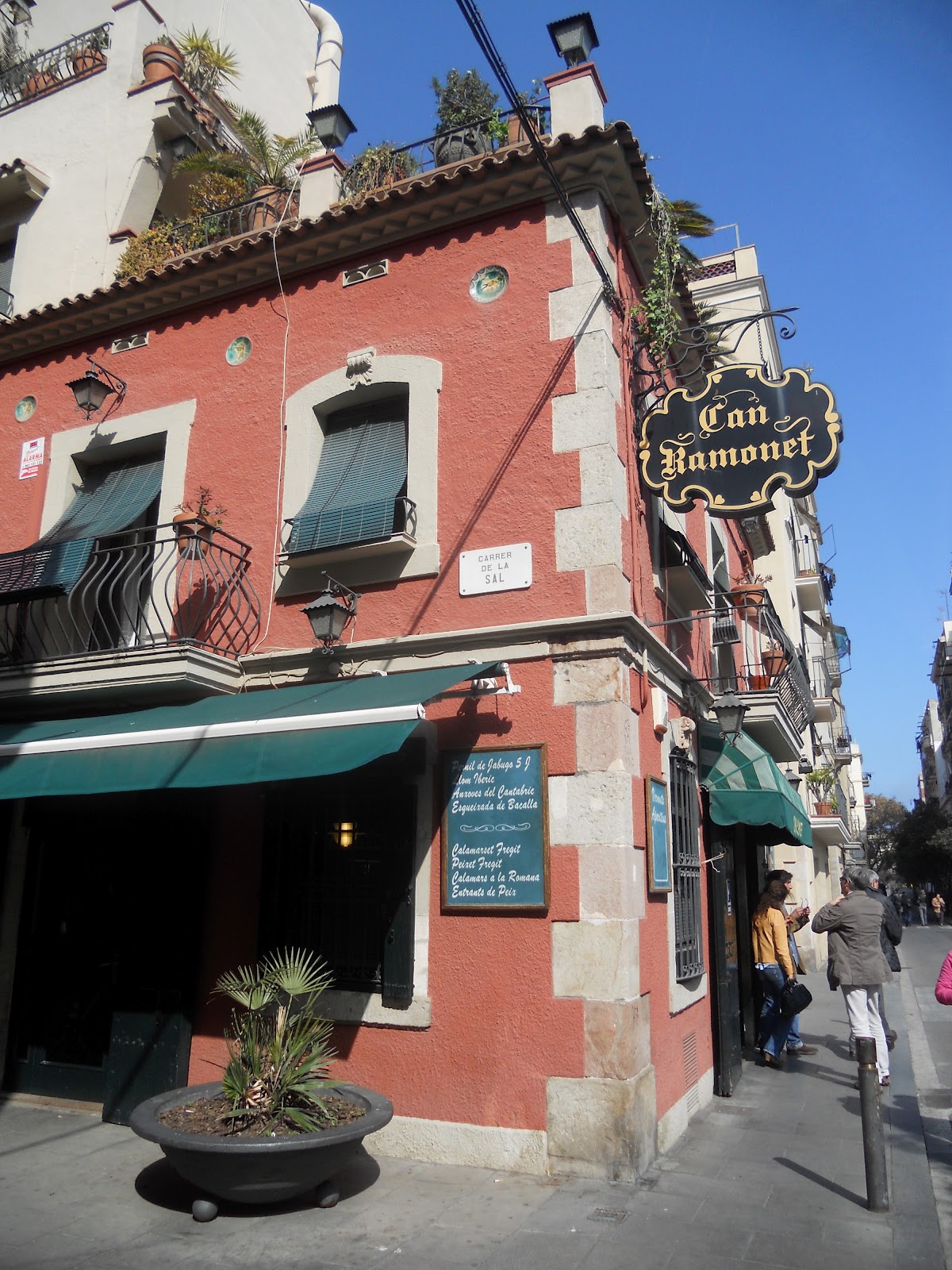 BCN Sunset Restaurante CAN la taberna más antigua del Puerto