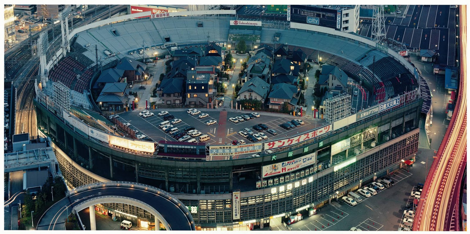 living-in-osaka-stadium.jpg