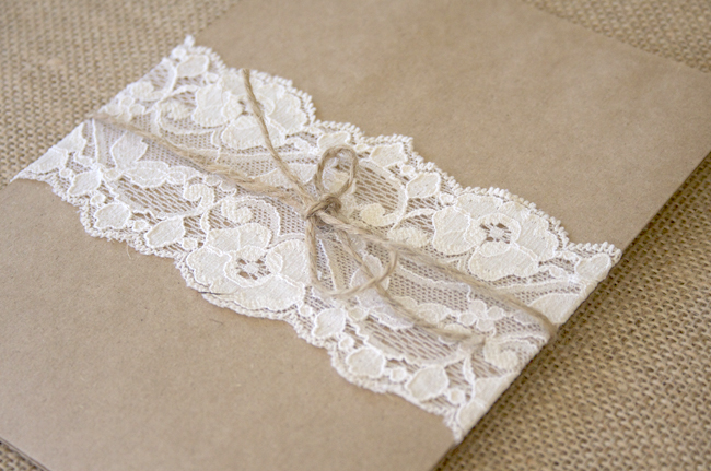 Our pocketfolds are wrapped in stretch lace bands to close them 