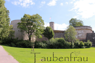 Sparrenburg - Taubenfrau