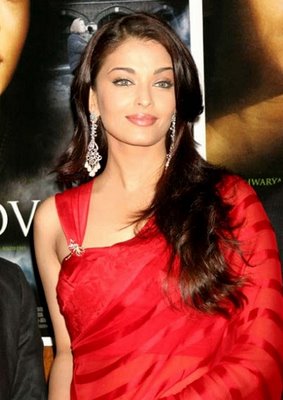 Aishwarya Rai Latest Hairstyles Aishwarya Rai Latest Hairstyles, Long Hairstyle 2011, Hairstyle 2011, New Long Hairstyle 2011, Celebrity Long Hairstyles 2095