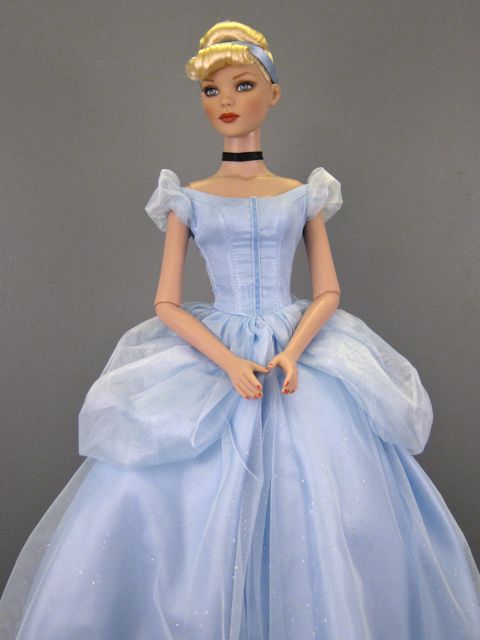tonner cinderella doll