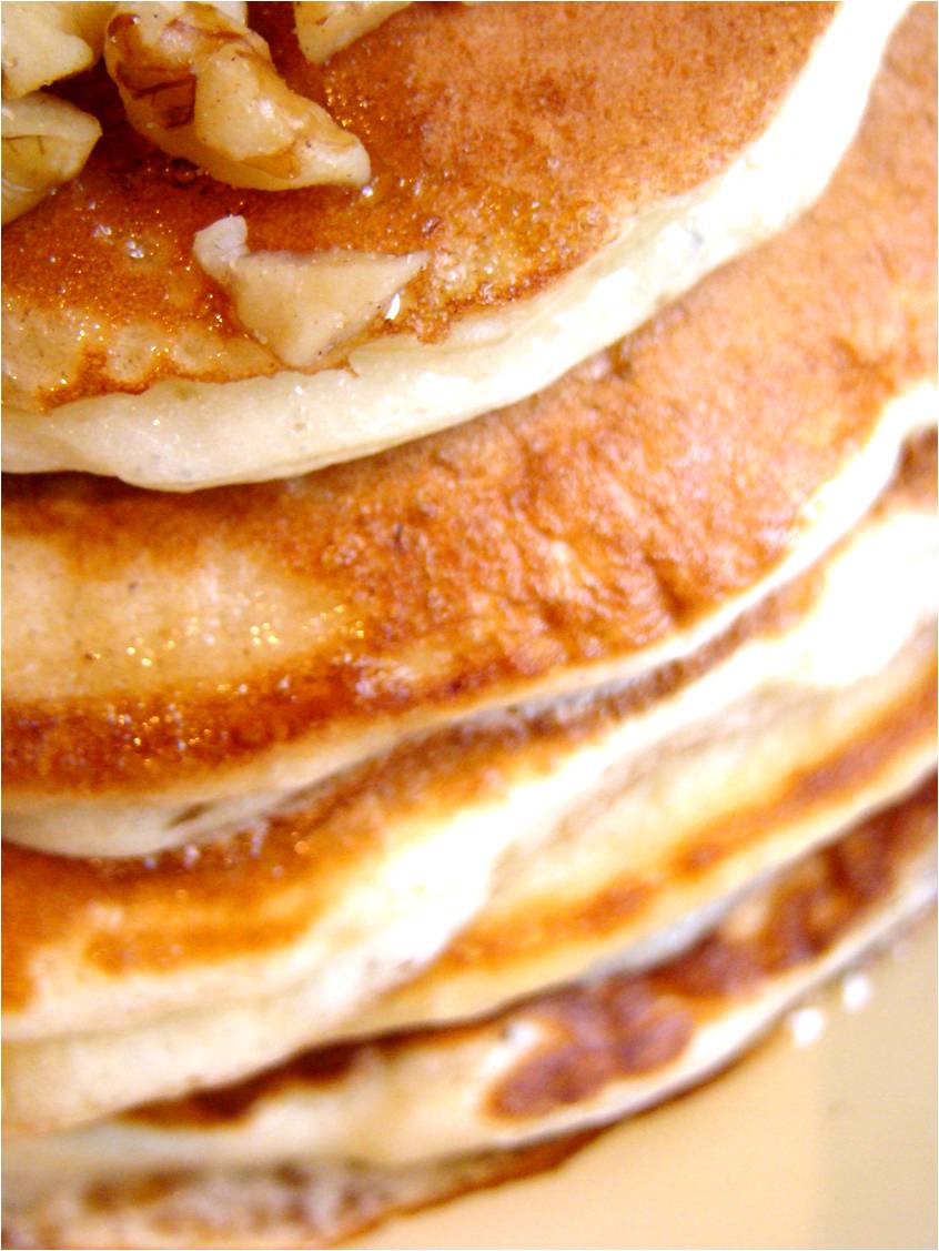 Banana buttermilk pancakes
