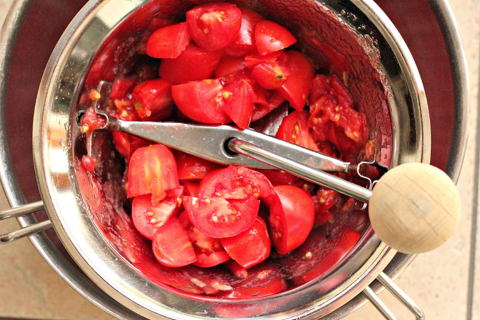 Milk and Honey Tomato Sauce