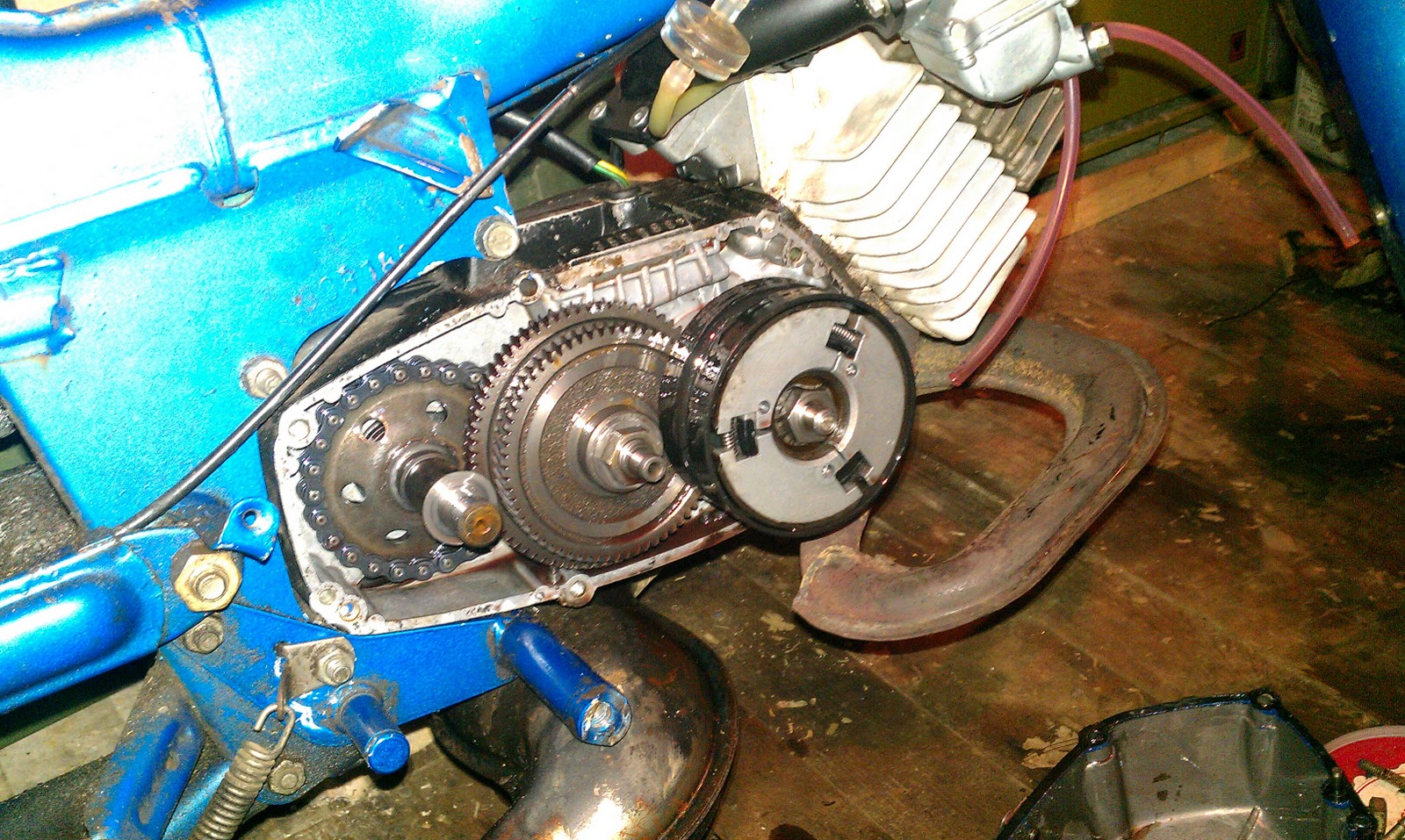 Mopeds at dawn December 2011