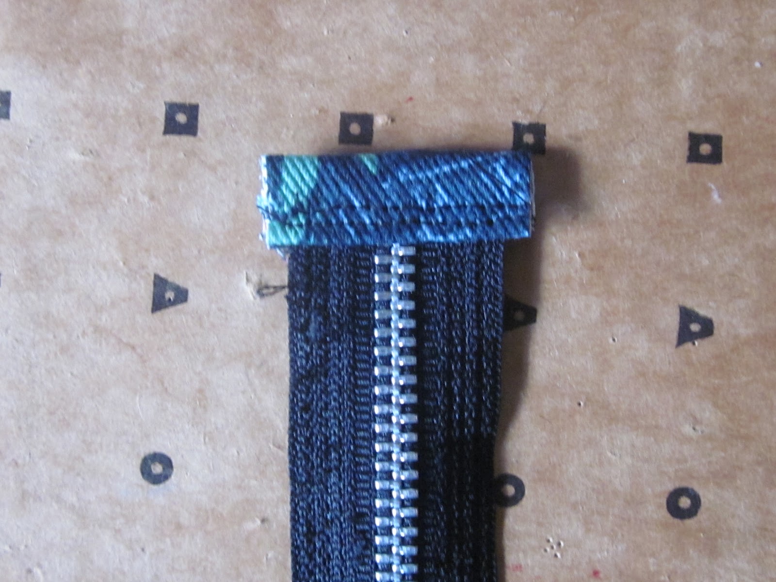 sew knit me wallet tutorial