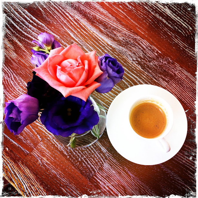 Gönül Ne Kahve İster Ne Kahvehane Gönül Sohbet İster Kahve Bahane Giz