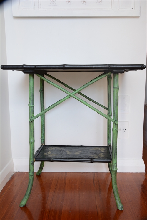 Lee Caroline A World of Inspiration Vintage Bamboo Table