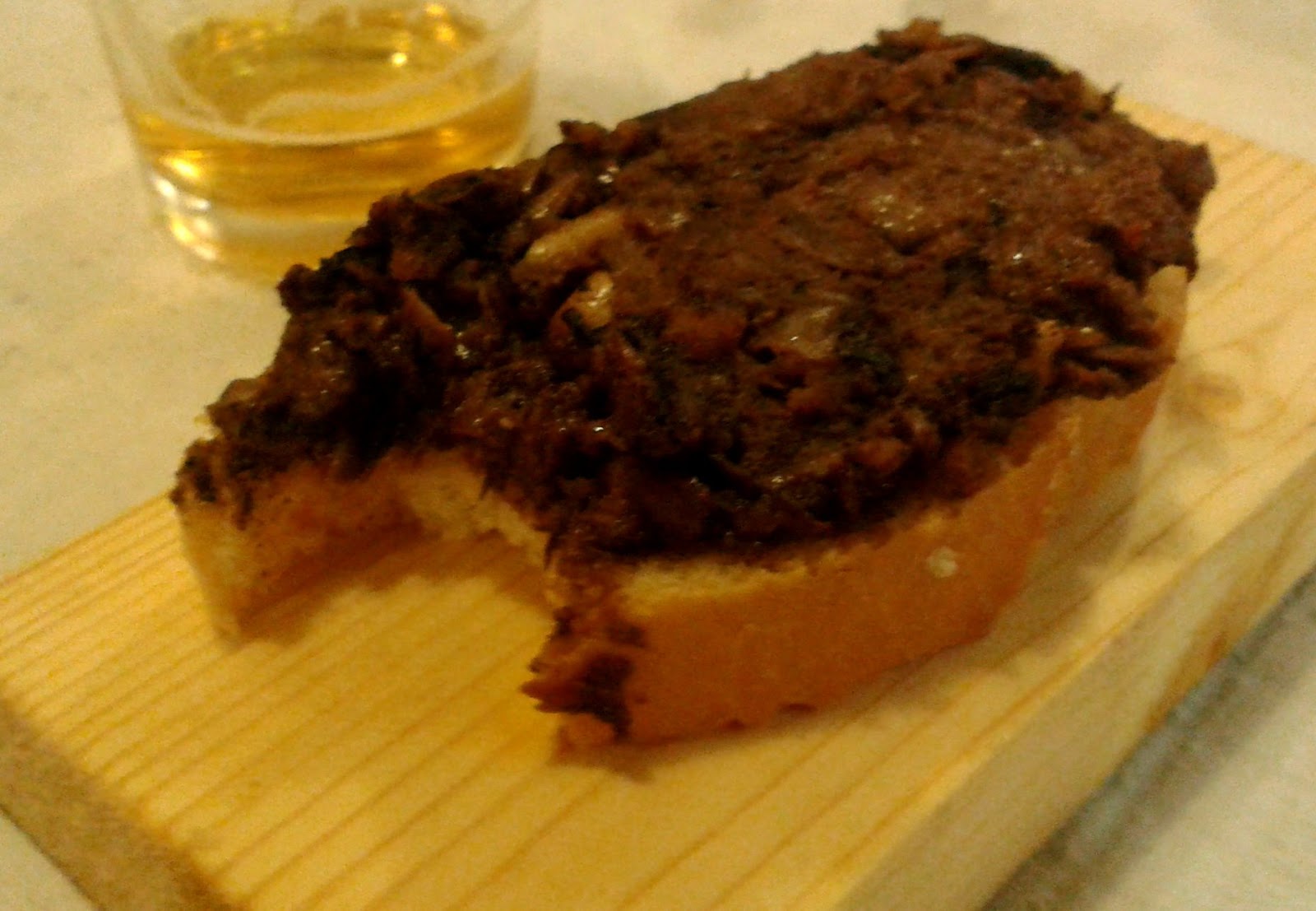 Tosta de morcilla