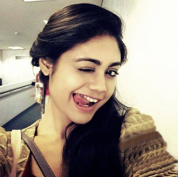 Film Terbaru Uttaran | biodata lengkap sreejita de pemain film uttaran biodata Film Terbaru Uttaran | biodata lengkap sreejita de pemain film uttaran biodata