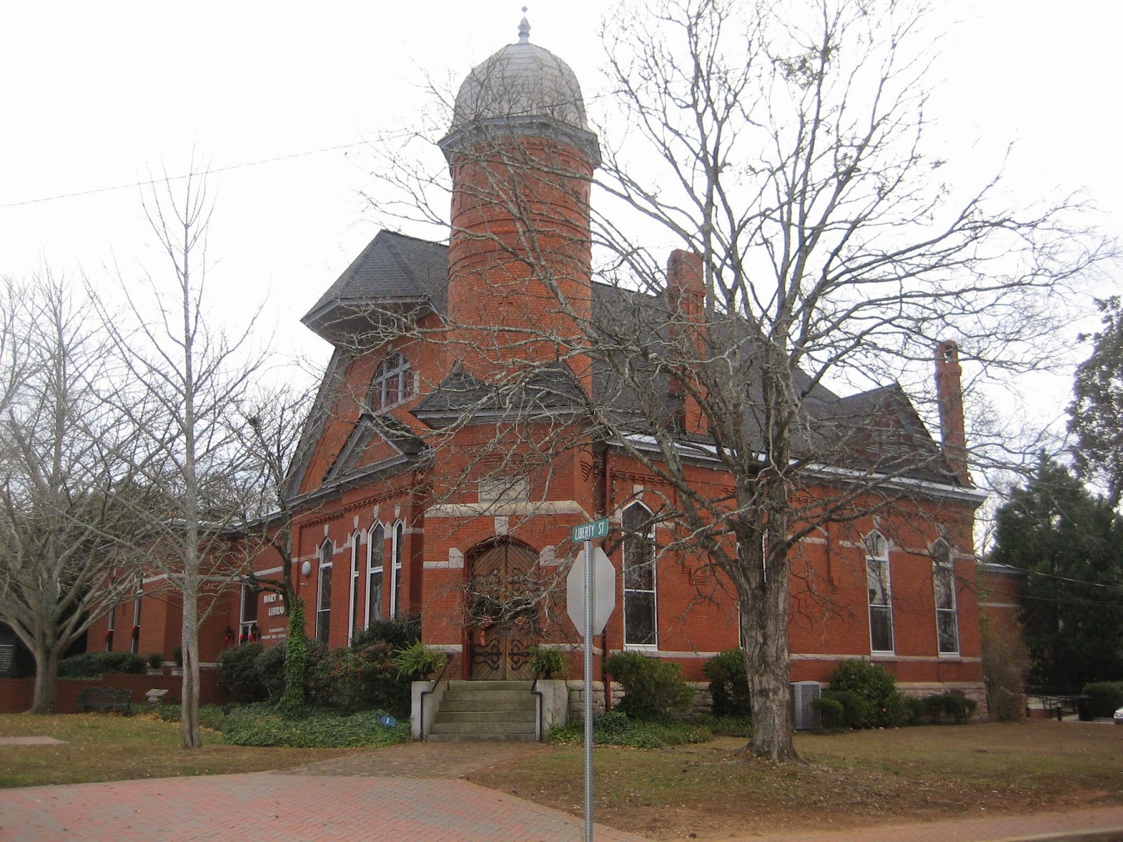 Mary Willis Library, Washington, in the Spotlight!