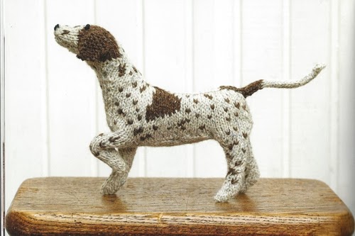08-Pointer-Hound-Muir-and-Osborne-Knitted-Dogs-www-designstack-co