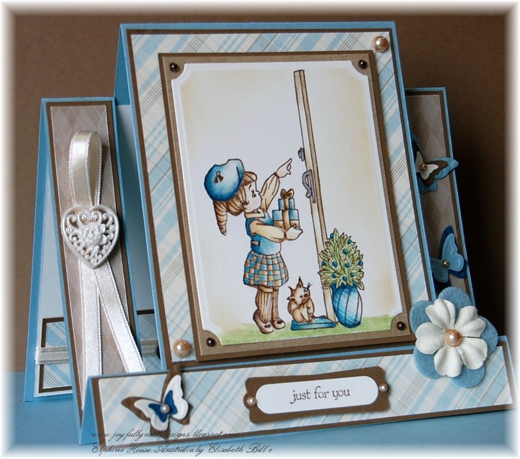 Joyfully Made Designs Center Step Greeting Chimes